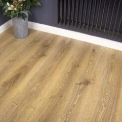 Krono Original Brissac Oak - Eurohome Vario+ 12mm Laminate Flooring (182127) -Leader Floors brissac oak eurohome vario 12mm laminate flooring 182127 p68592 173625 image