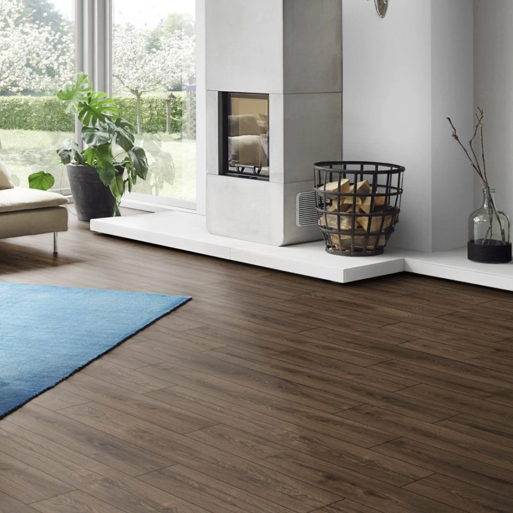 Krono Original Espresso Carpenter Oak - Vintage Classic 10mm Laminate Flooring (249806) 9 Krono Original Espresso Carpenter Oak - Vintage Classic 10mm Laminate Flooring (249806) - Image 7