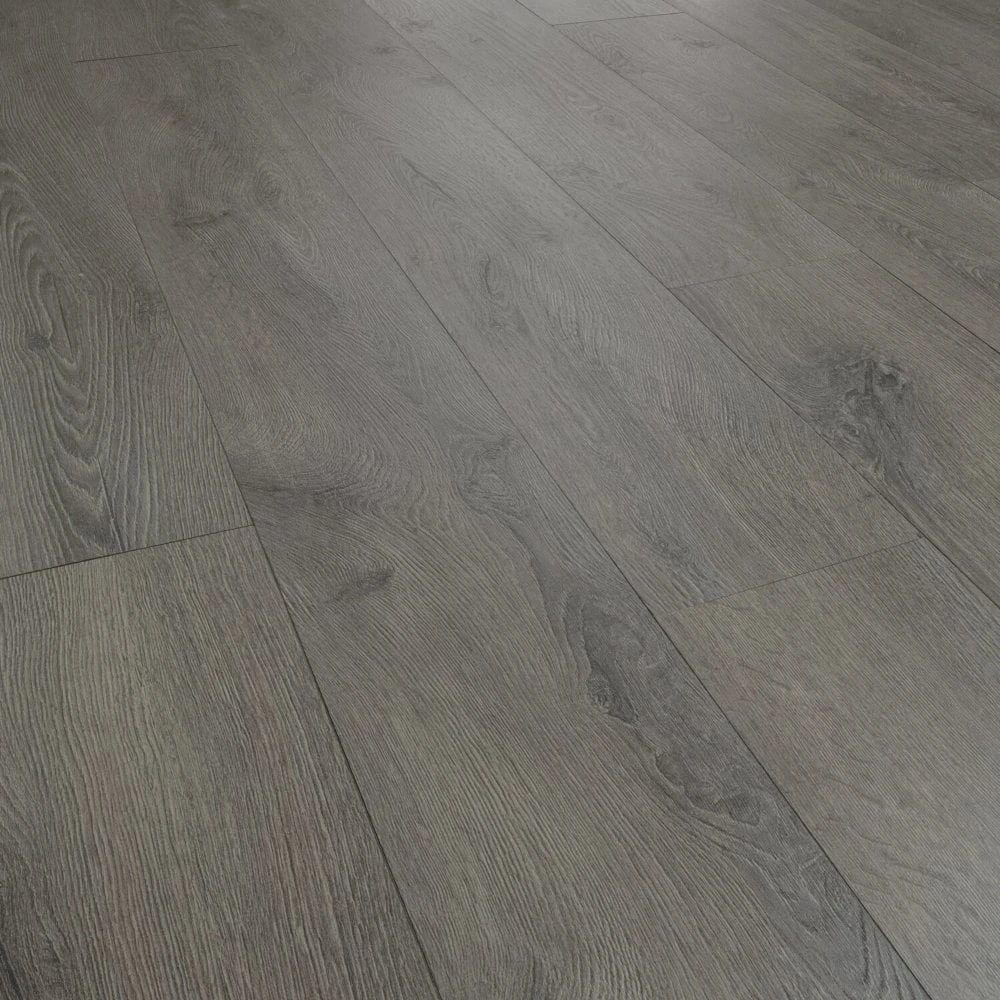 Swiss Krono Oak Lazio - Lifestyle 10mm Laminate Flooring (218891) 4 Swiss Krono Oak Lazio - Lifestyle 10mm Laminate Flooring (218891) - Image 2