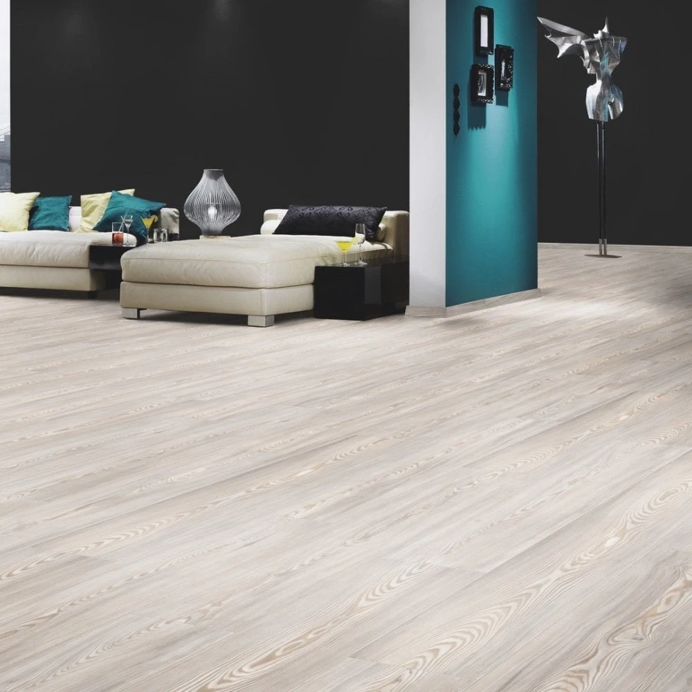 Krono Original Pearl Scandi Larch - Vintage Classic 10mm Laminate Flooring (249800) 5 Krono Original Pearl Scandi Larch - Vintage Classic 10mm Laminate Flooring (249800) - Image 3